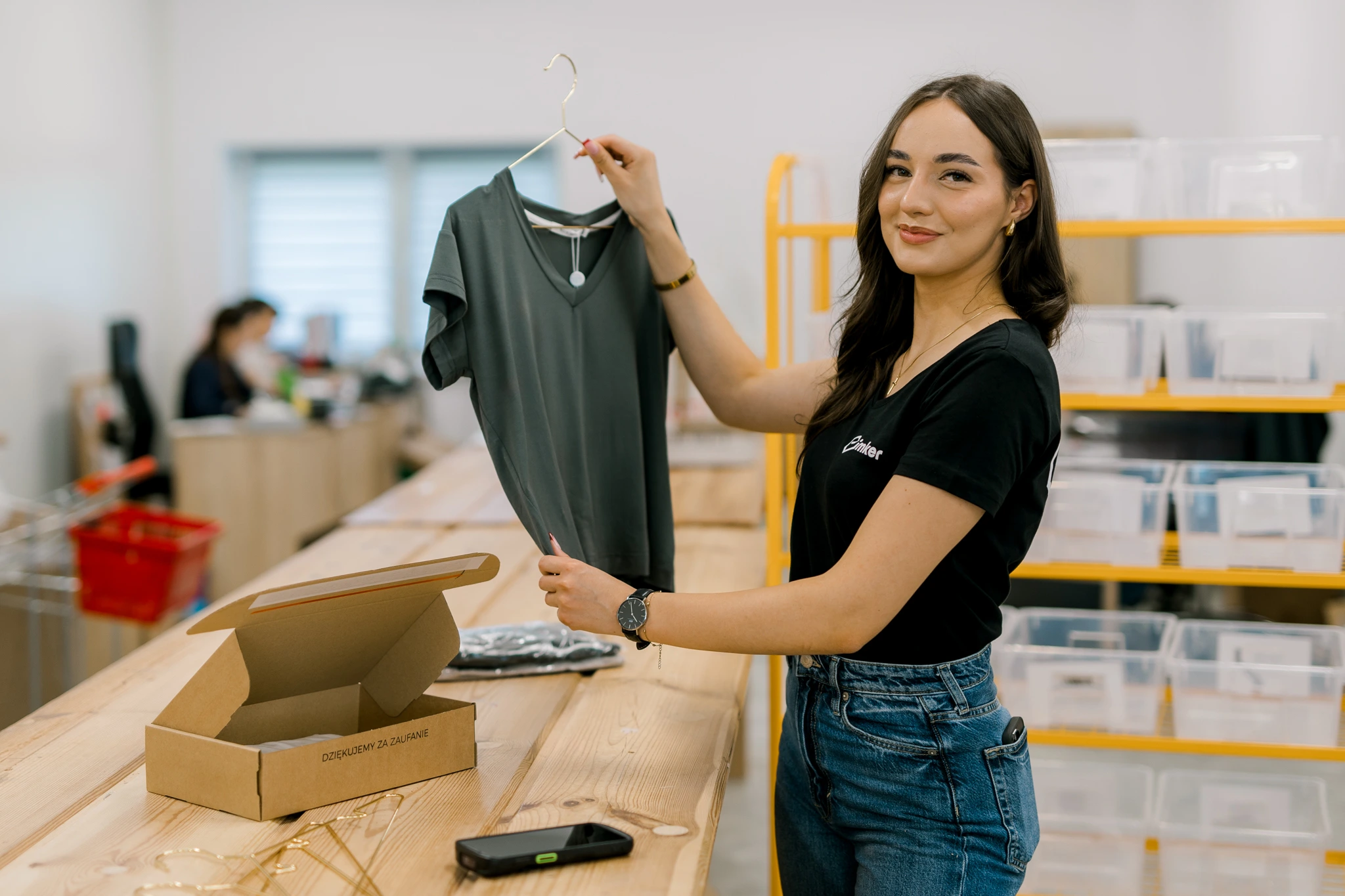 Pakowanie i wysyłka zamówień Imker